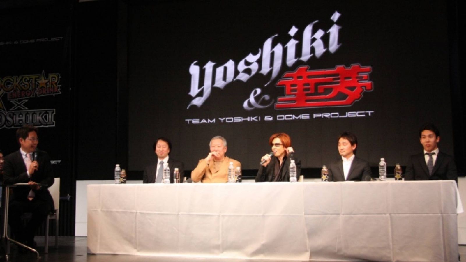 Pressekonferenz mit Yoshiki © YOSHIKI - JaME - Polina Kogan