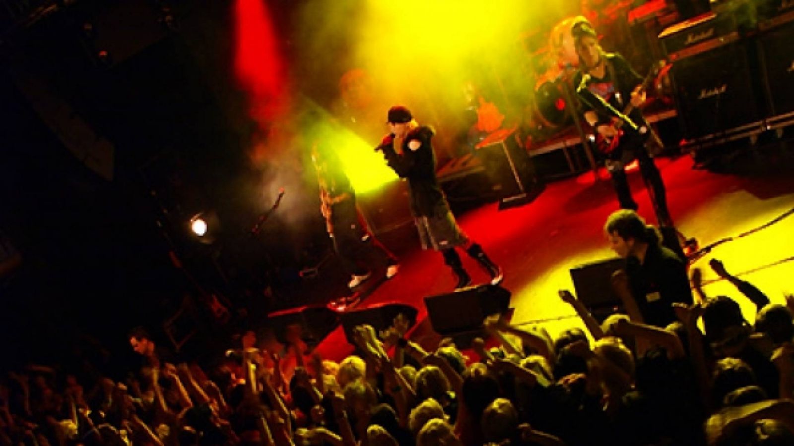 Relacja z koncertu w Finlandii oraz wywiad z LM.C © PONY CANYON