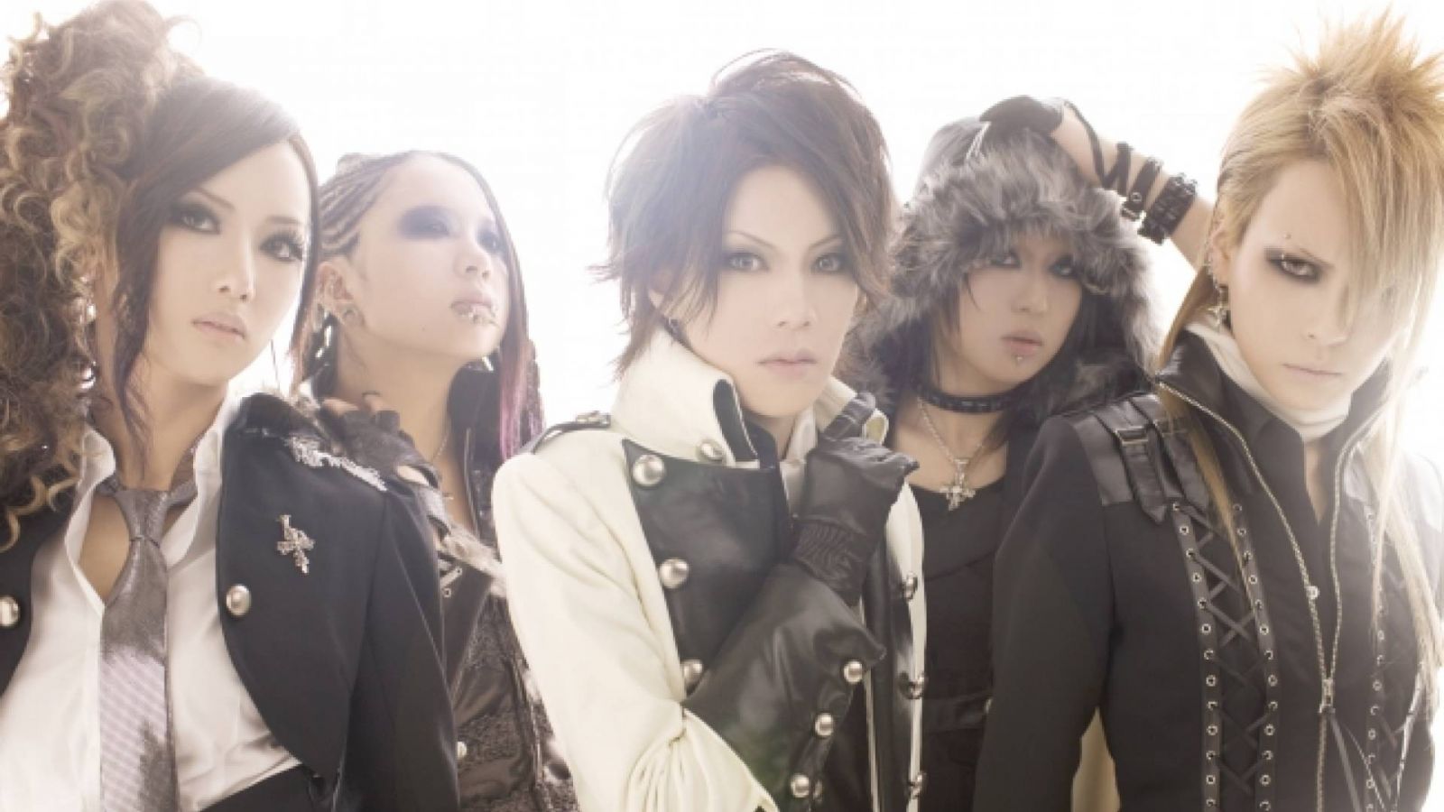 Nowy singiel exist†trace © exist†trace