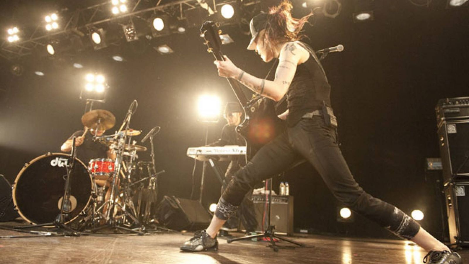 Interview with MIYAVI in Los Angeles © J-GLAM