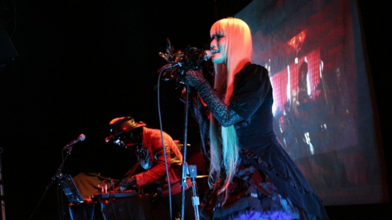 XodiacK i Aural Vampire na koncertach w Europie © photos by Bijua Napat 2010