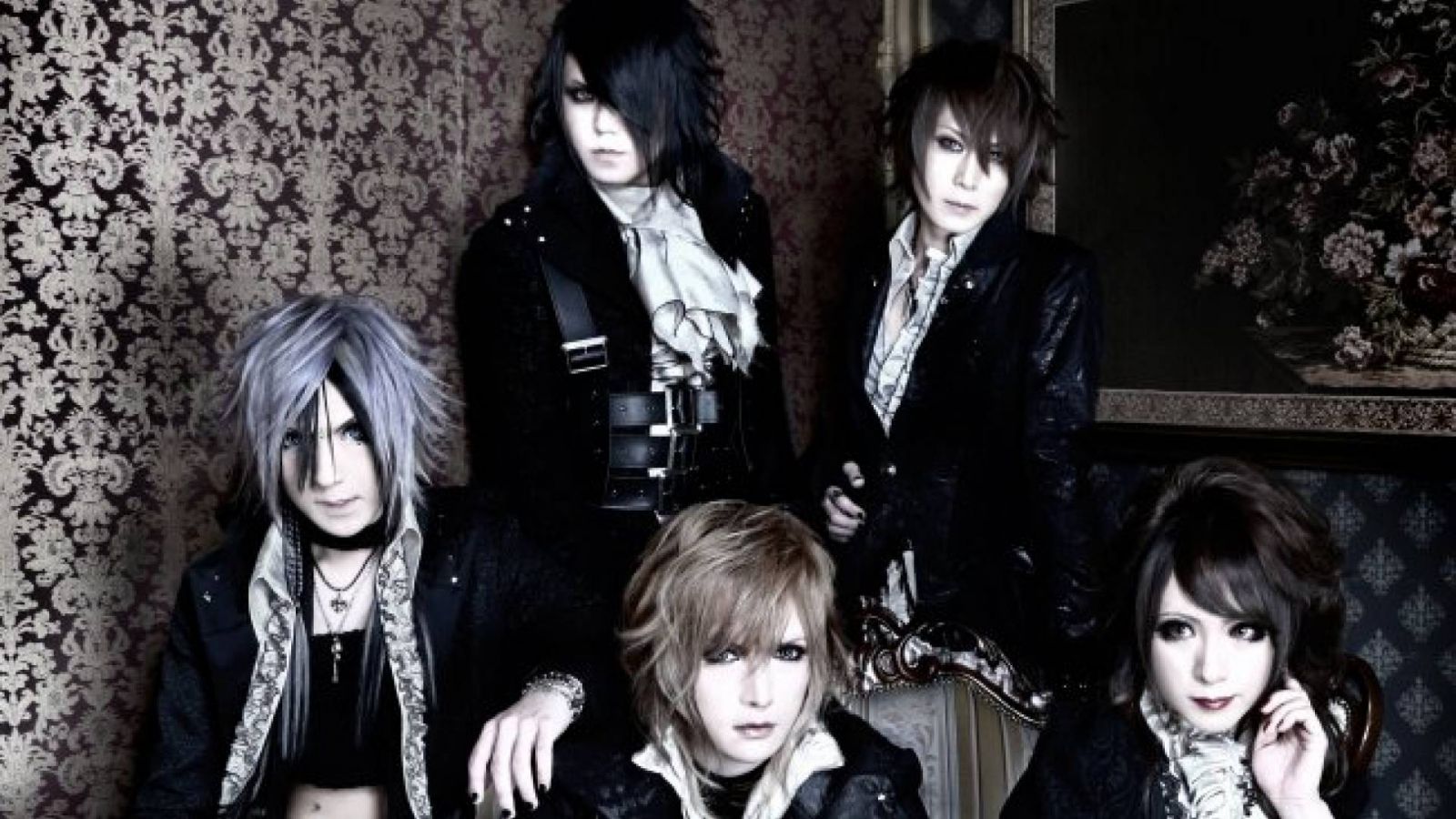 Ex-Versailles Mitglieder mit neuer Band © Jupiter