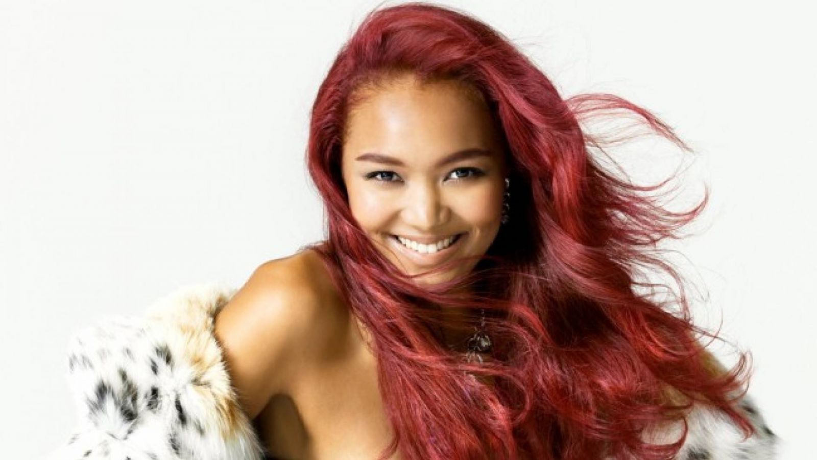 New Album from Crystal Kay © Sony Music Entertainment (Japan) Inc.