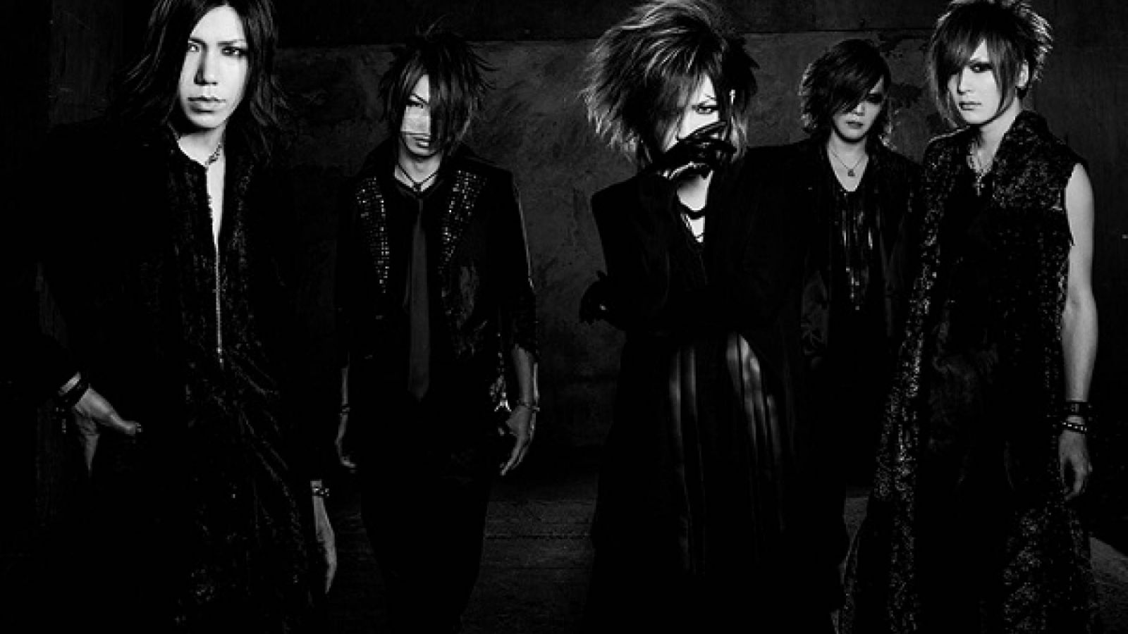 BLACKMORAL's Official Website Has Opened © the GazettE