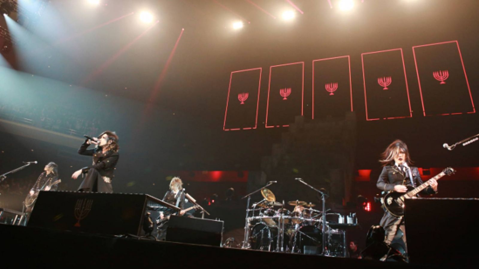 the GazettE 13th Anniversary live au Nippon Budokan © PS COMPANY Co.,Ltd