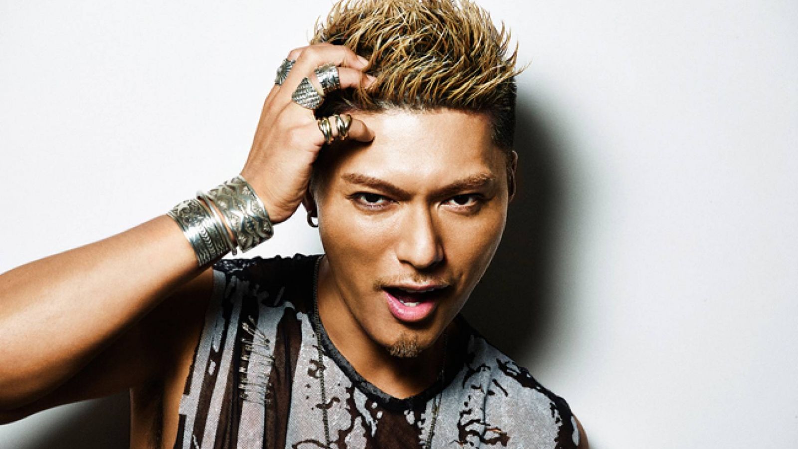 New Single from EXILE SHOKICHI © rhythm zone. All Rights Reserved.