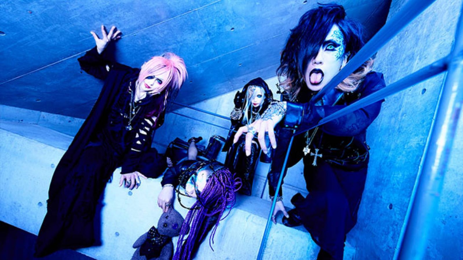 Two New Singles from MEJIBRAY © White Side Group. All rights reserved.
