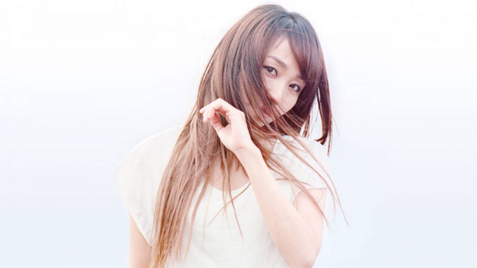 Hitomi Yaida anuncia novo álbum © YAMAHA MUSIC COMMUNICATIONS CO., LTD. All Rights Reserved.