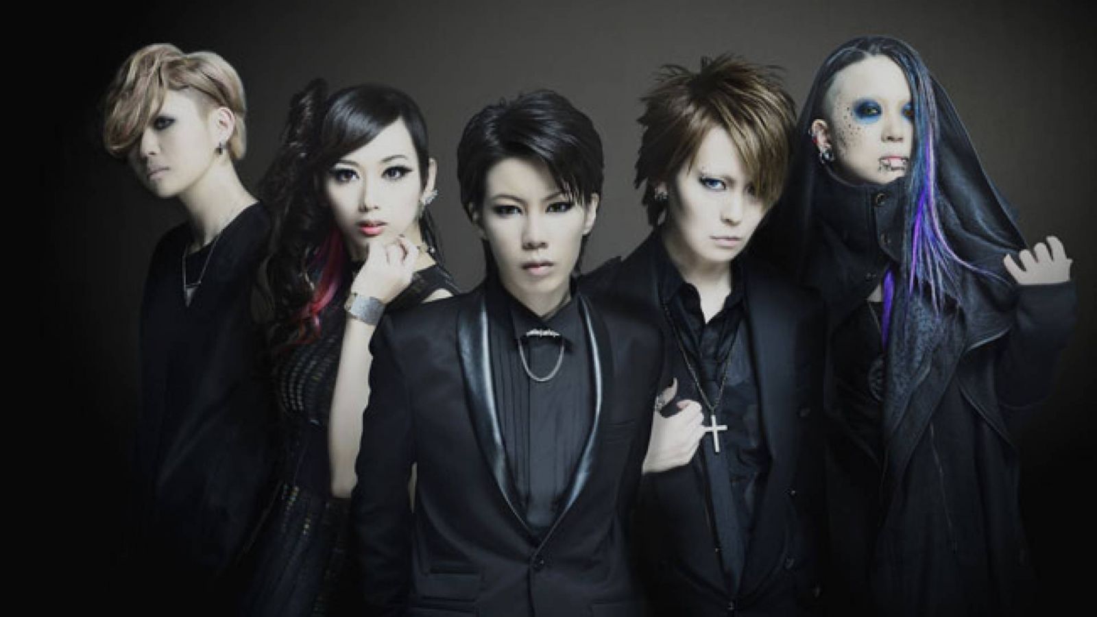 exist†trace - THIS IS NOW © Monster's Inc. All rights reserved.