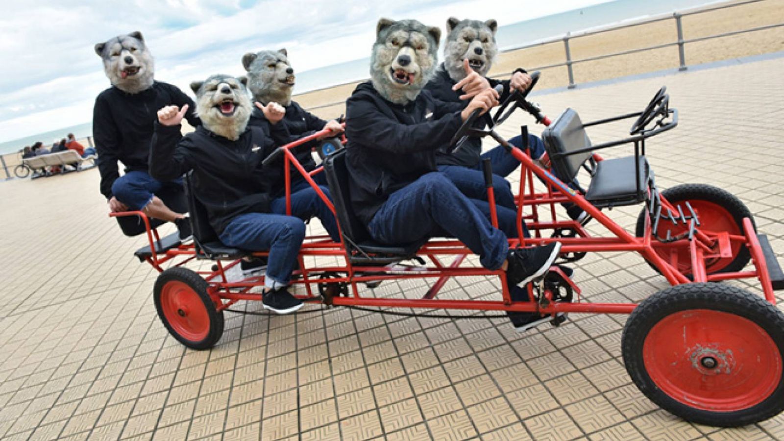 MAN WITH A MISSION haastattelussa Japan Expossa © Sony Music Entertainment (Japan) Inc. All rights reserved.