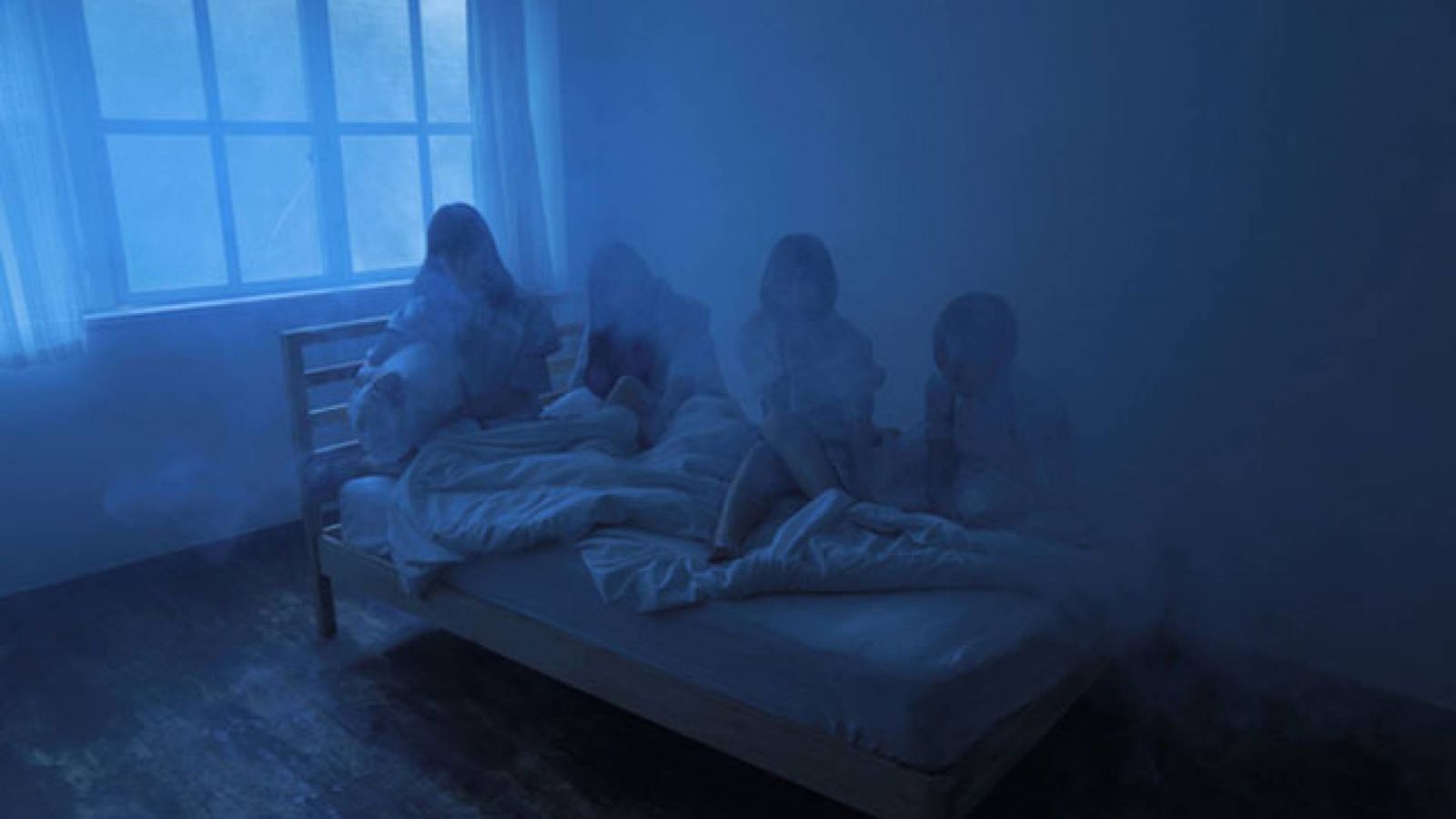 Maison book girl's Major Debut Single © Tokuma Japan Communications CO., All Rights Reserved.