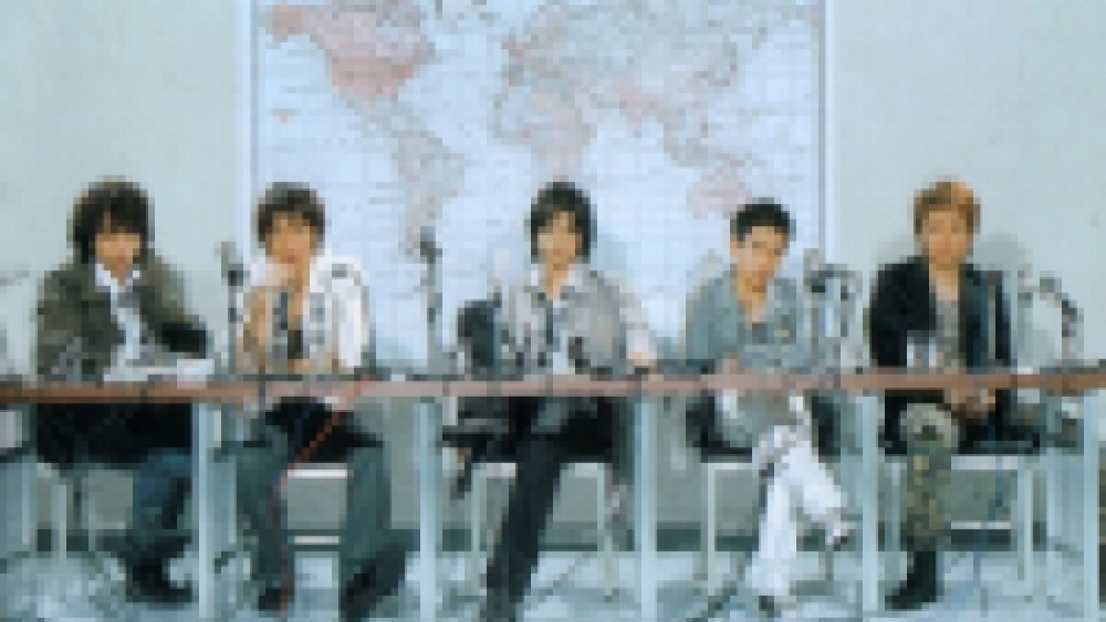 Arashi - Arashic © Sony Music Entertainment (Japan) Inc.